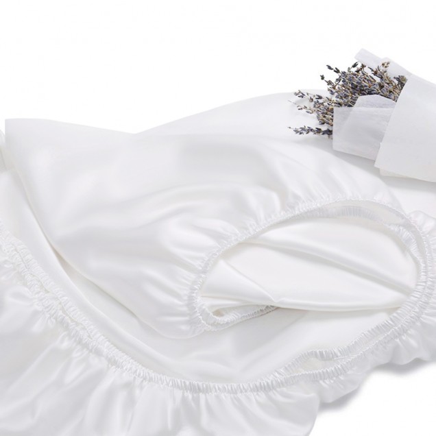 White 22 Momme Mulberry Silk Fitted Sheet Australia White 22 Momme Mulberry Silk Fitted Sheet Australia